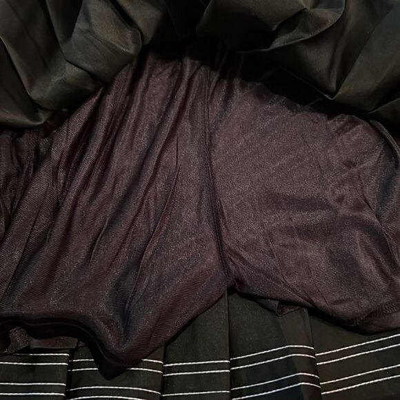 Navy Blue & White Teen Skater Skirt - Picture 5 of 6